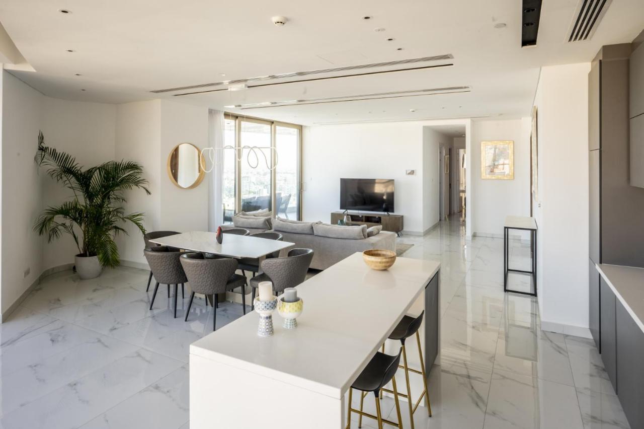 360 Nicosia - Luxury Apartment Panoramic View エクステリア 写真