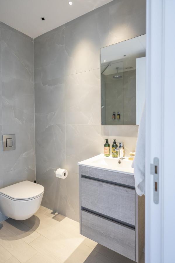 360 Nicosia - Luxury Apartment Panoramic View エクステリア 写真