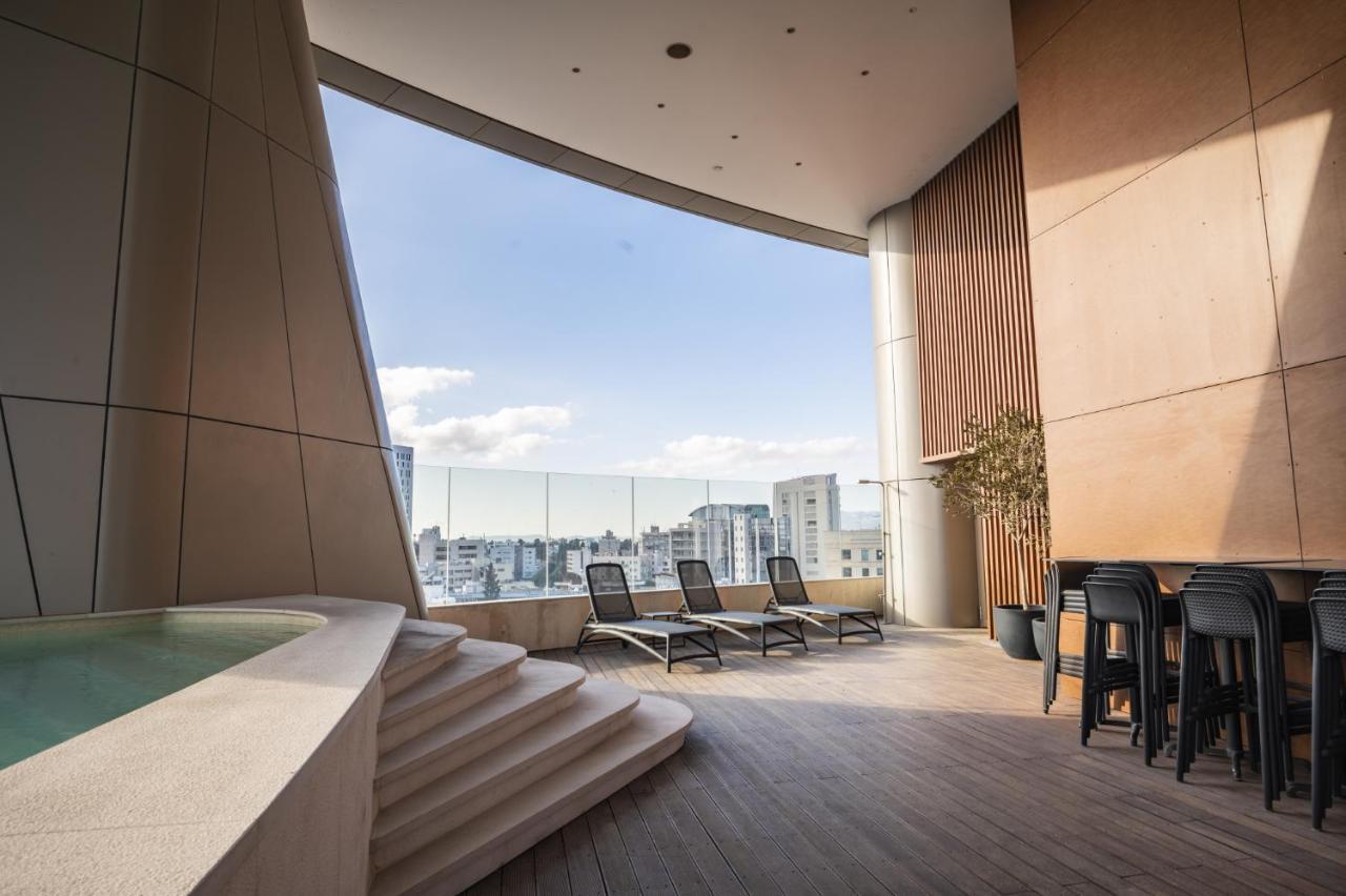360 Nicosia - Luxury Apartment Panoramic View エクステリア 写真